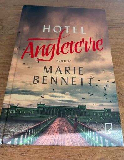 Zdjęcie oferty: Książka Hotel Angletevie