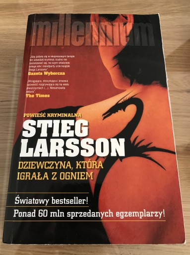 Zdjęcie oferty: Dziewczyna która igrała z ogniem Stieg Larsson