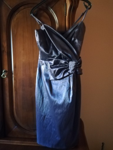 Zdjęcie oferty: ANTALL, sukienka fioletowa błyszcząca, S/M, nowa 