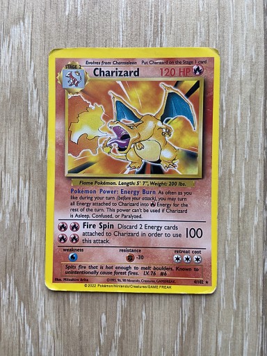 Zdjęcie oferty: Karta pokemon Charizard 120 HP 4/102 