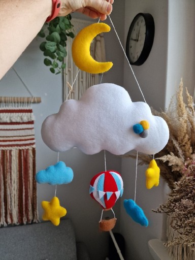 Zdjęcie oferty: Girlanda z filcu chmurka i balon