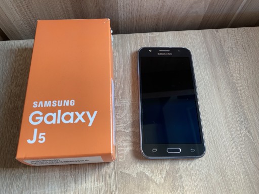 Zdjęcie oferty: Samsung Galaxy J5 Dual Sim