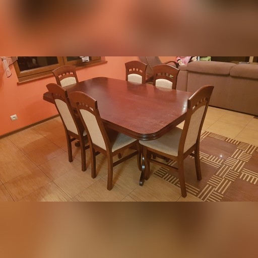 Zdjęcie oferty: Stół z krzesłami