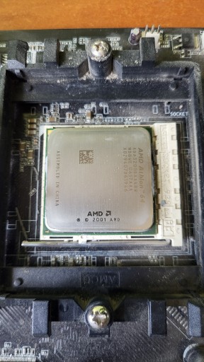 Zdjęcie oferty: płyta główna Asus A8N-SLI SE,  AMD Athlon 64 3200+