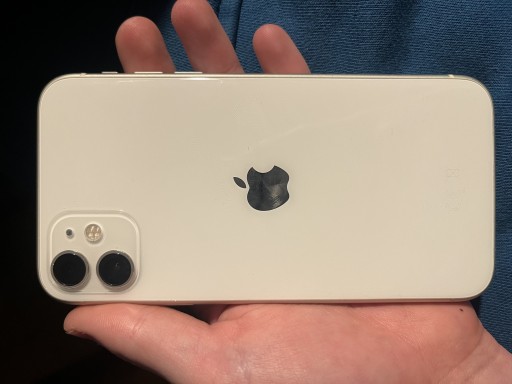 Zdjęcie oferty: iPhone 11 biały 64gb