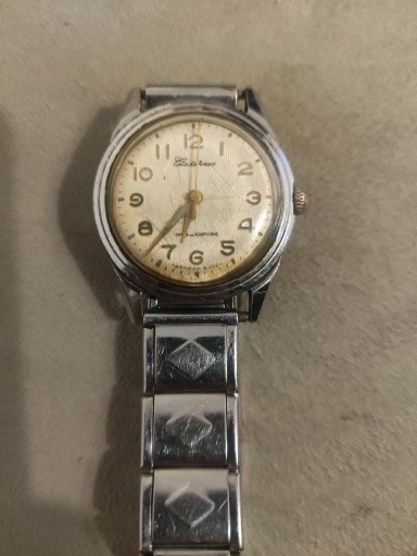 Zdjęcie oferty: Zegarek Kirowski Stolicznoje ZSRR sprawny