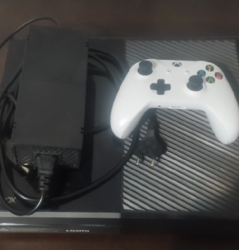 Zdjęcie oferty: Konsola Xbox One Fat 