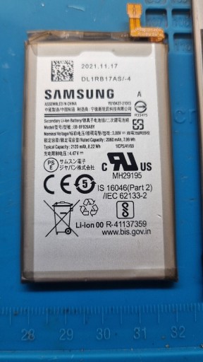 Zdjęcie oferty: Komplet baterii Samsung Z Fold 3 5G