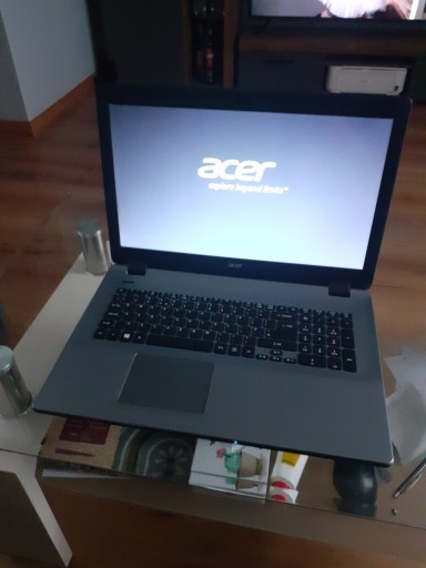 Zdjęcie oferty: Laptop ACER ASPIRE E5-731 świetny stan Pentium 8gb