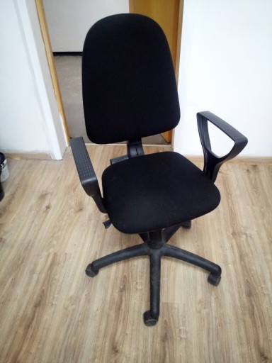 Zdjęcie oferty: Krzesło biurowe