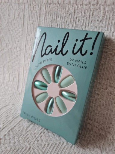 Zdjęcie oferty: Nail it tipsy paznokcie trumienki nowe z klejem