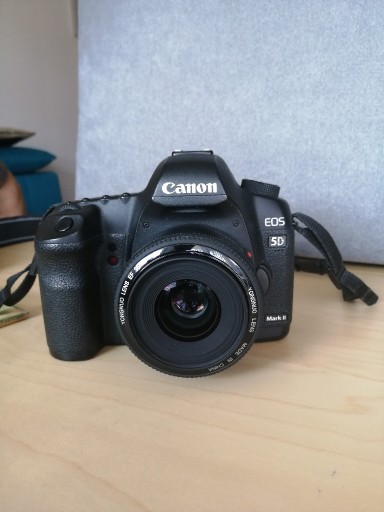 Zdjęcie oferty: CANON EOS5D + OBIEKTYW YONGNUO LENS EF 35 MM 1:2