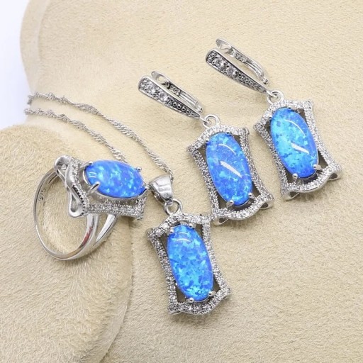Zdjęcie oferty: Komplet biżuterii srebrnej z opalem