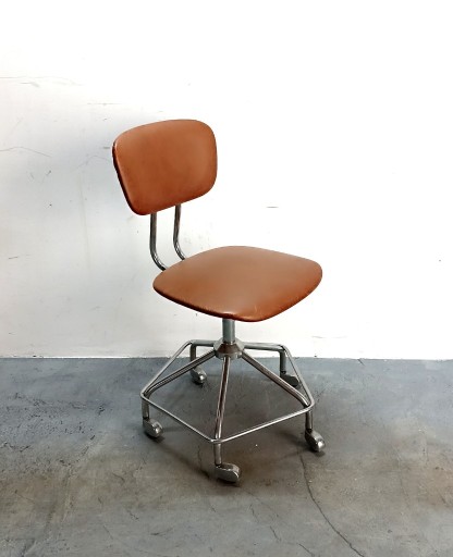 Zdjęcie oferty: Krzesło obrotowe bauhaus chrom lata 70.