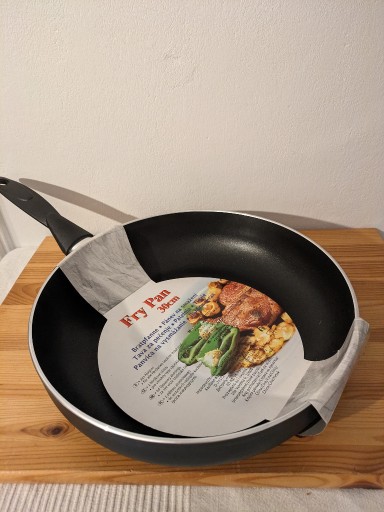 Zdjęcie oferty: Patelnia z odlewu aluminiowego Fry Pan