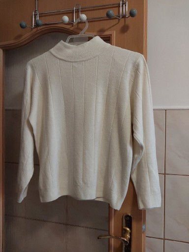 Zdjęcie oferty: Bluzka sweterkowa kremowa, półgolf  r. M/ L
