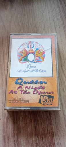 Zdjęcie oferty: Queen a night at the opera kaseta