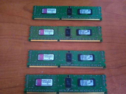 Zdjęcie oferty: Pamięć KINGSTON 4x1GB DDR3 ECC Reg KVR1333D3S8R9S