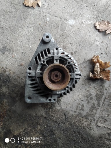 Zdjęcie oferty: Alternator b5 