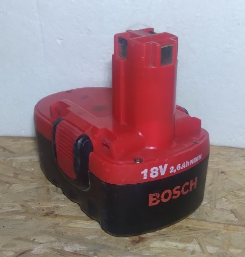 Zdjęcie oferty: Akumulator Bosch 18V 2,6Ah 