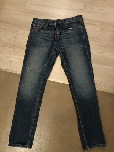 Zdjęcie oferty: Spodnie jeansowe męskie pull & bear pull and bear