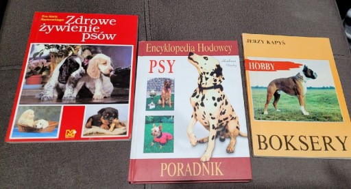 Zdjęcie oferty: 3 książki żywienie psów, hodowla bokserów 