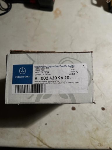 Zdjęcie oferty: oryginalne klocki Mercedes A 002 420 96 20