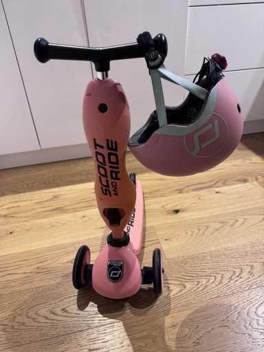 Zdjęcie oferty: Hulajnoga scoot and ride + kask