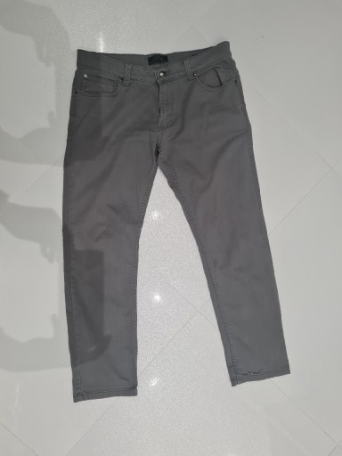 Zdjęcie oferty: Jeansy Szare w34l32 c&a