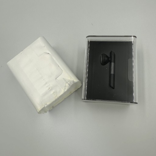 Zdjęcie oferty: Apple iPhone 2G A1203 headset Bluetooth