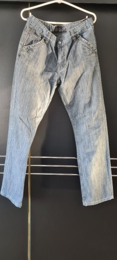 Zdjęcie oferty: Spodnie jeansy rozmiar W34 L34 szare Megoss