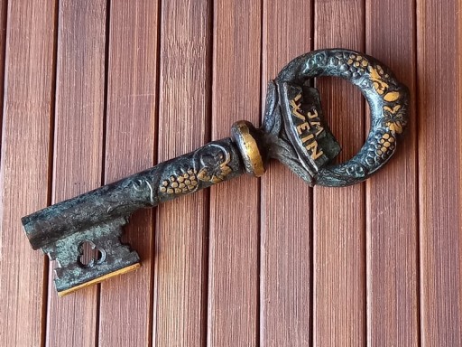 Zdjęcie oferty: Mosiężny korkociąg klucz ,vintage 