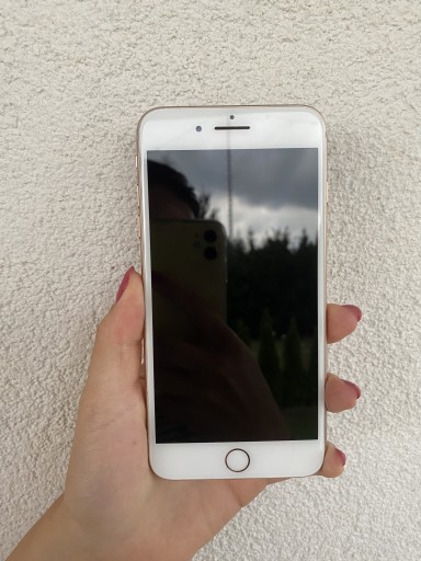 Zdjęcie oferty: IPhone 8 Plus 64GB + darmowe case