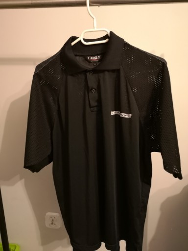 Zdjęcie oferty: Bluzka T-shirt czarna 