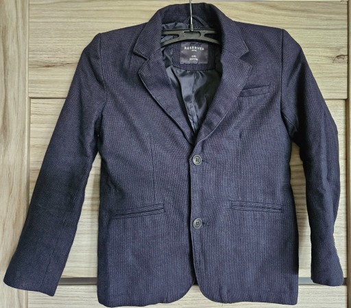 Zdjęcie oferty: Marynarka granatowa Reserved r. 122. chłopiec