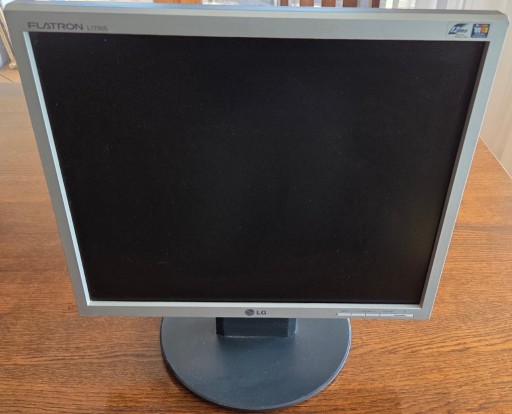 Zdjęcie oferty: Monitor LG Flatron L1750S 17" – VGA – sprawny