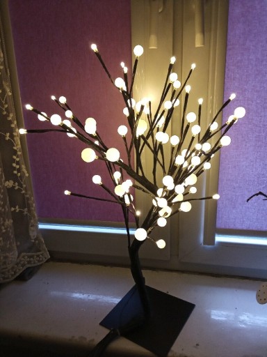 Zdjęcie oferty: Efektowna lampka- drzewko