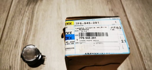 Zdjęcie oferty: Lampka Lusterka Lewego VW TOUAREG - 7P6 945 291