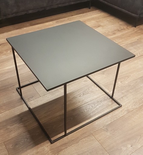 Zdjęcie oferty: Stolik kawowy czarny 60x60x45