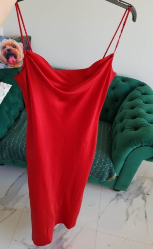 Zdjęcie oferty: Obłędna czerwona sukienka