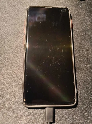 Zdjęcie oferty: Samsung Galaxy S10+ uszkodzony