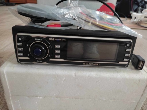 Zdjęcie oferty: Radio samochodowe Blaupunkt Bremen MP78