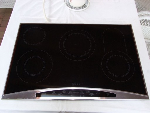 Zdjęcie oferty: Płyta ceramiczna Neff-sprawna-szer. 80 cm