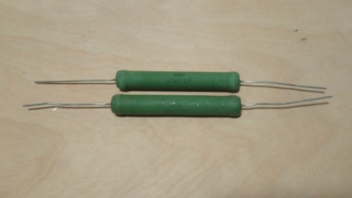 Zdjęcie oferty: 2x Superes 10 ohm 10W rezystory audiofilskie bezindukcyjne hi end audio 10R