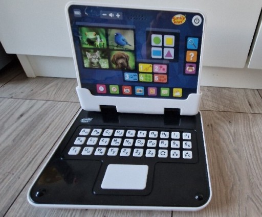 Zdjęcie oferty: SMILY PLAY 83680 Laptop i tablet 2w1