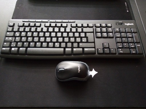 Zdjęcie oferty: Zestaw klawiatury i myszy Logitech MK270 QWERTZ