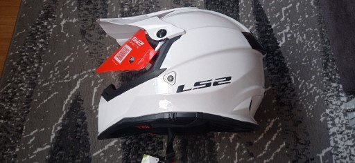 Zdjęcie oferty: Kask LS2 MX436 Pioneer Evo White