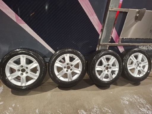 Zdjęcie oferty: Opony dwusezonowe na felgach aluminiowych do Audi A3 (2012) R 16