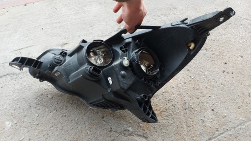 Zdjęcie oferty: Citroen c3 2014 lampa prawa przednia