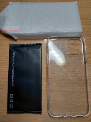 Zdjęcie oferty: iPhone 11 Pro 2x szkło hartowane 9H + case 